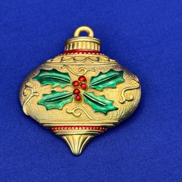 VTG JJ Gold-Tone Christmas Ornament Brooch - Picture 2 of 12
